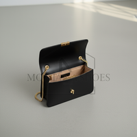 La Borsa "Venere Nera"